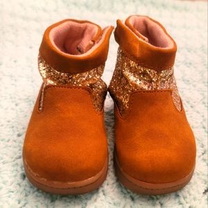 🦄 Carters Toddler Girls Boots